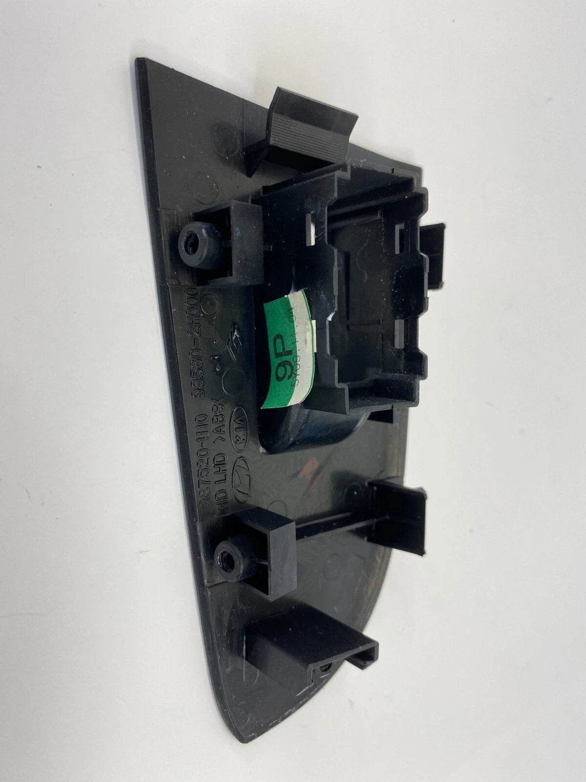 07-10 HYUNDAI ELANTRA SEDAN REAR LEFT BACK DOOR WINDOW SWITCH BEZEL 93580-2H000