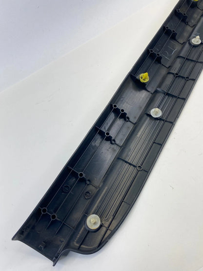 00-05 TOYOTA CELICA RIGHT SIDE DOOR SCUFF SILL PLATE COVER PANEL 6791320240 OEM