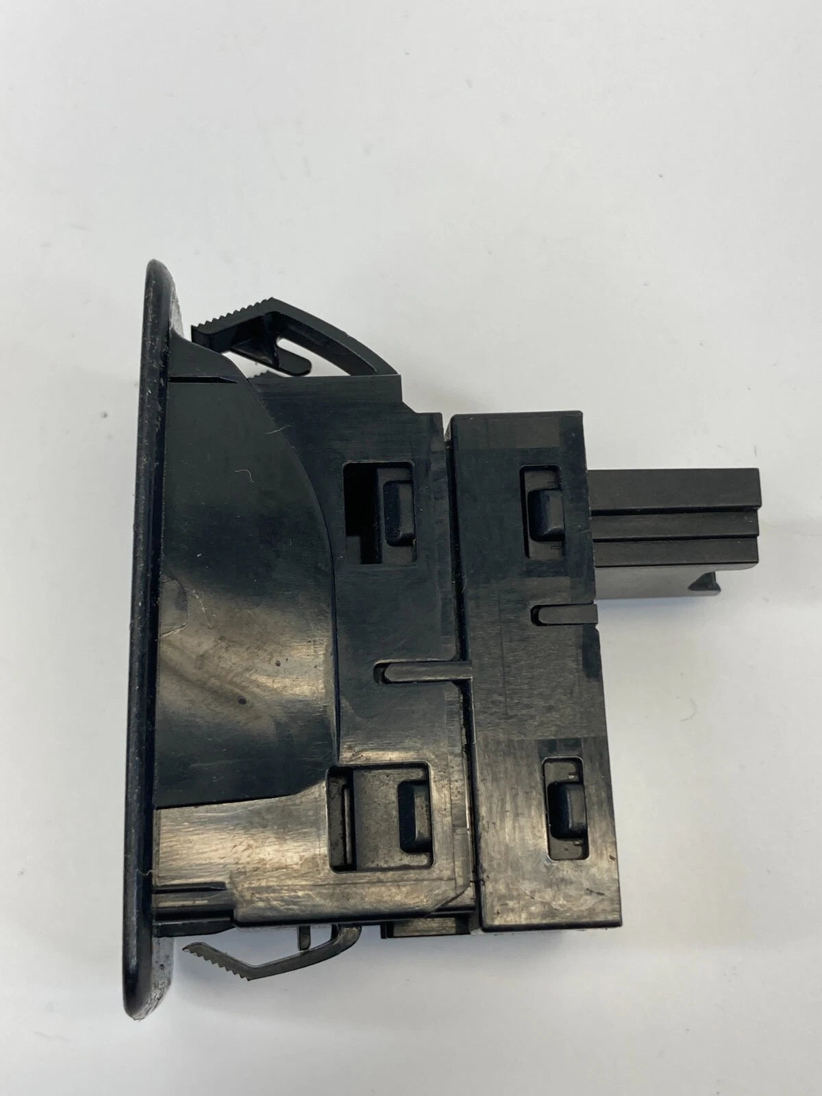 2011-2013 BMW X3 REAR RIGHT PASSENGER SIDE DOOR POWER WINDOW CONTROL SWITCH OEM