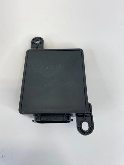 2006-2010 INFINITI M35 FRONT RIGHT SEAT OCCUPANT SENSOR CONTROL MODULE 28000883