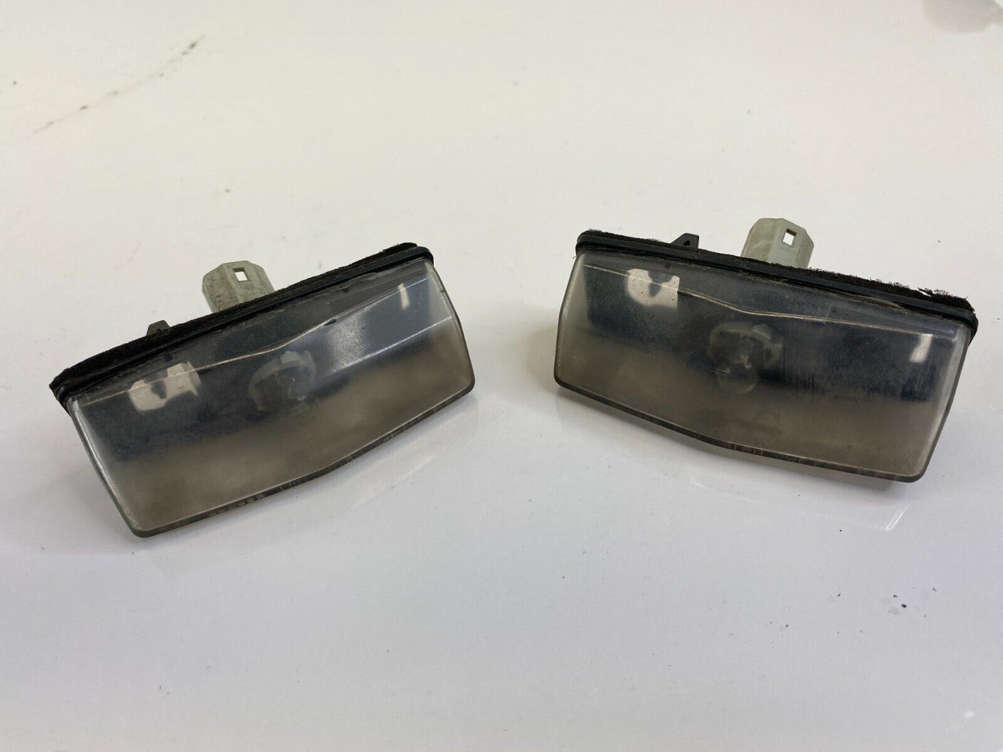 2004-2009 Toyota Prius Rear Tailgate License Plate Light Lamp Set Of 2 OEM