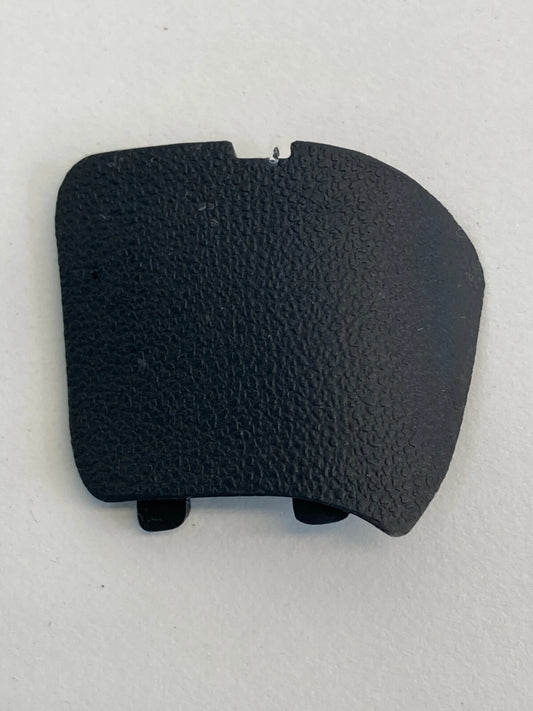 2010 2011 KIA SOUL LEFT SIDE STEERING COLUMN COVER TRIM CAP 56190-2K000 OEM
