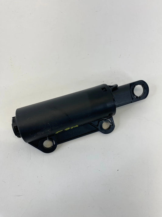 2014-2019 TOYOTA COROLLA GLOVE BOX DOOR DAMPER CYLINDER SHOCK STOPPER OEM