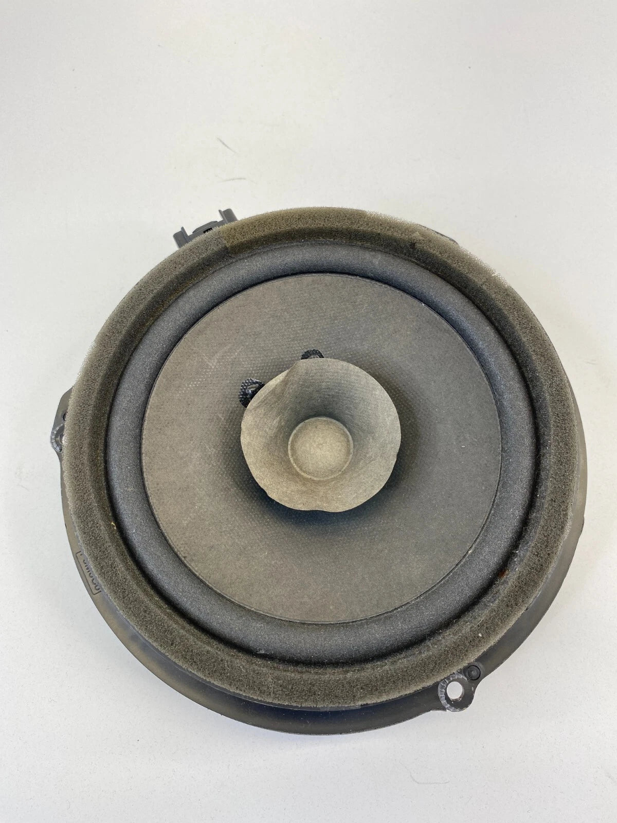 2012-2018 FORD FOCUS REAR RIGHT RH DOOR AUDIO SPEAKER WOOFER AA6T-18808-CA OEM