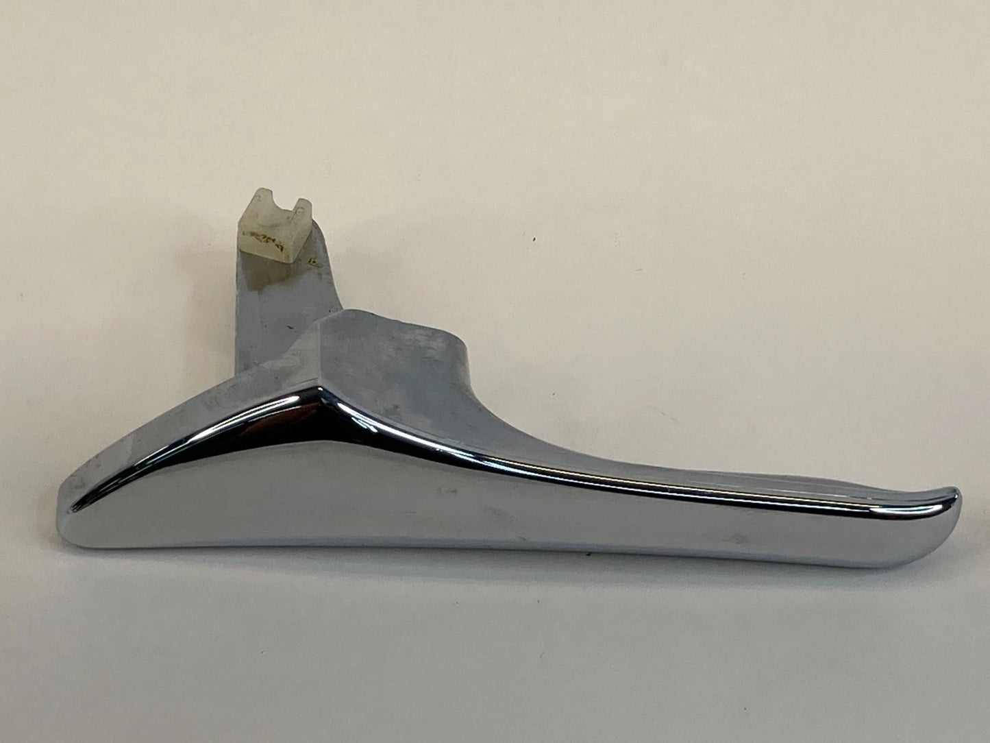 2006 MERCEDES-BENZ CLS500 REAR LEFT SIDE INTERIOR DOOR HANDLE A2117660124 OEM