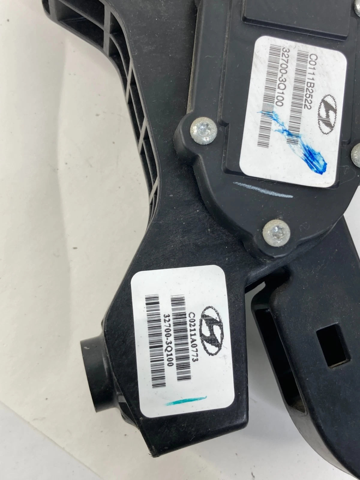 2011-2015 HYUNDAI SONATA ACCELERATOR PEDAL GAS UNIT SENSOR ASSY 32700-3Q100 OEM