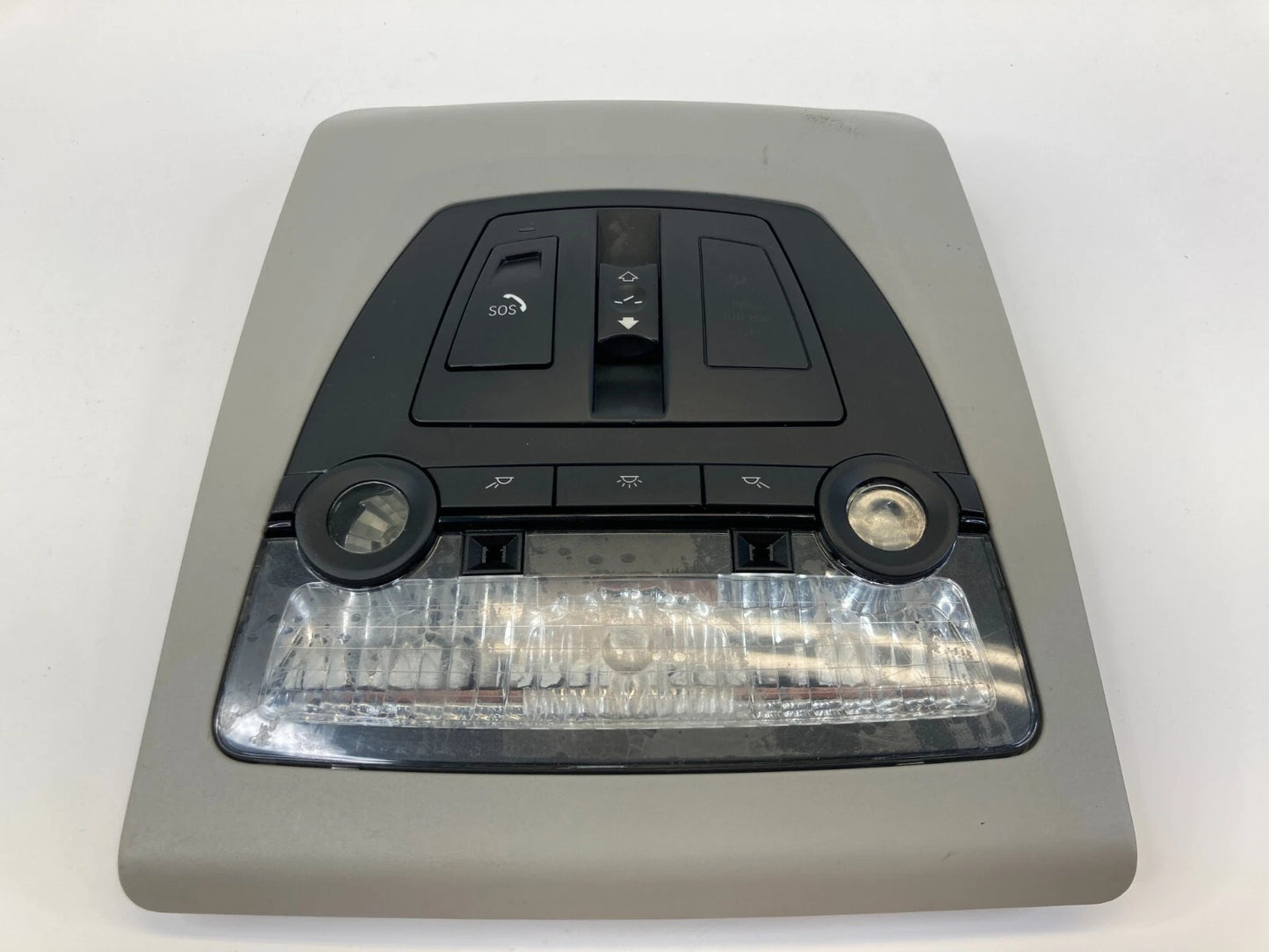 2011-2017 BMW X3 FRONT ROOF OVERHEAD CONSOLE DOME MAP LIGHT LAMP 9240415-01 OEM