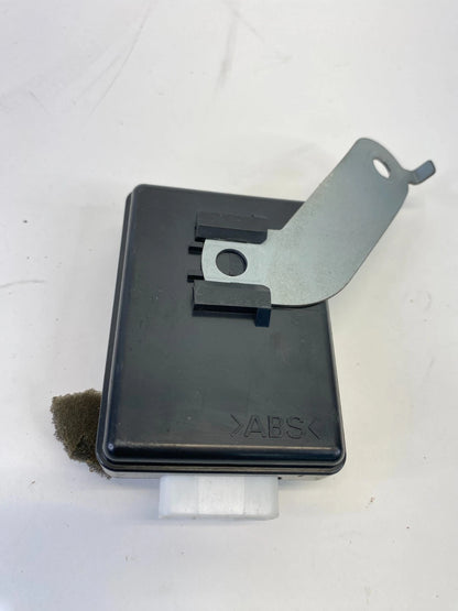 98-05 LEXUS GS300 KEYLESS ENTRY RECEIVER DOOR CONTROL MODULE 89741-30201 OEM