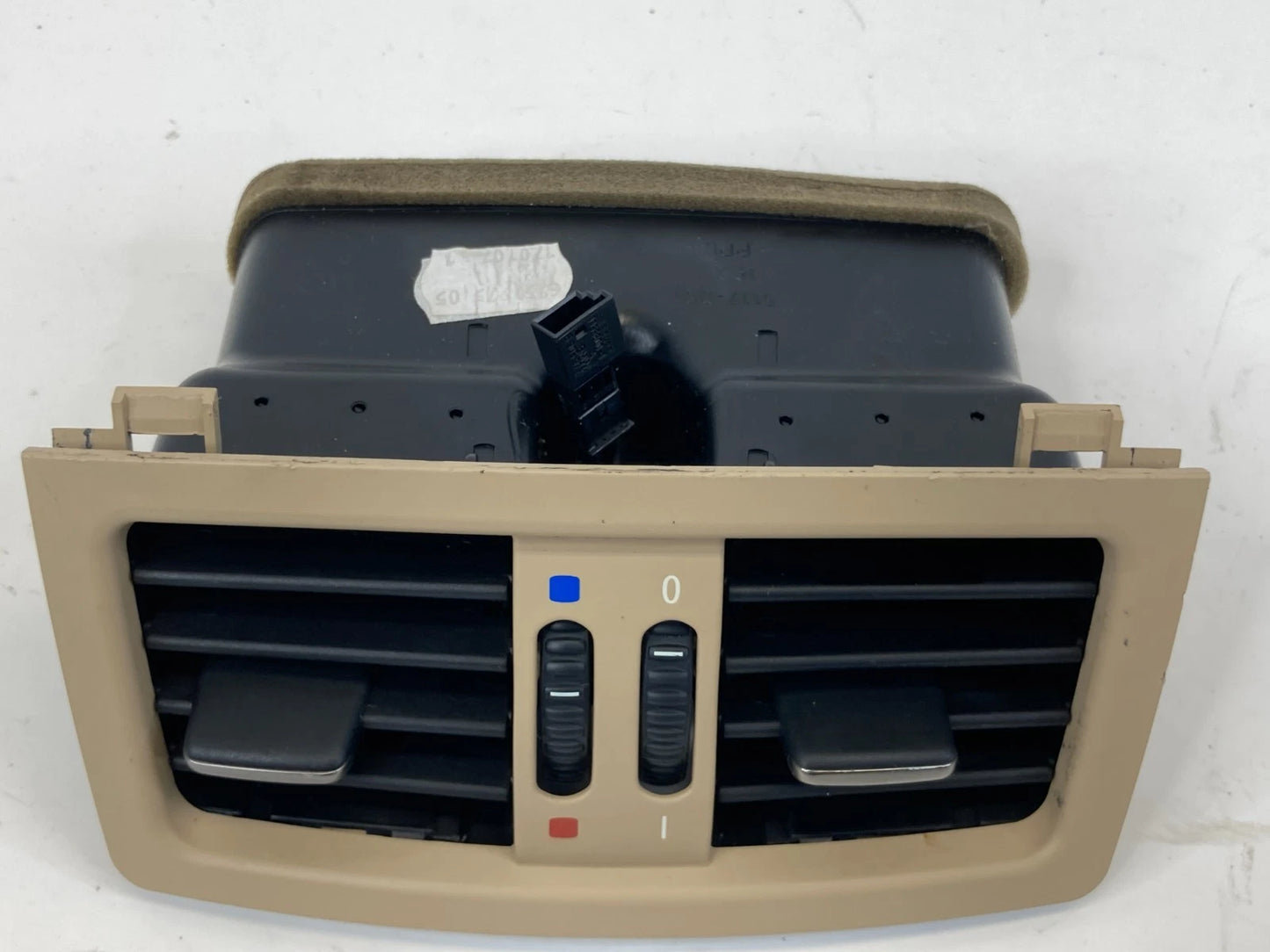 04 05 06 07 BMW 525I REAR CENTER CONSOLE DUAL AIR A/C VENT GRILLE 6932023 OEM