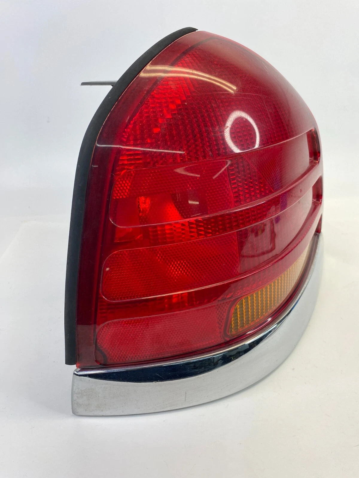 1998-2003 Ford Crown Victoria Rear Left Driver Tail Light Taillight Taillamp OEM