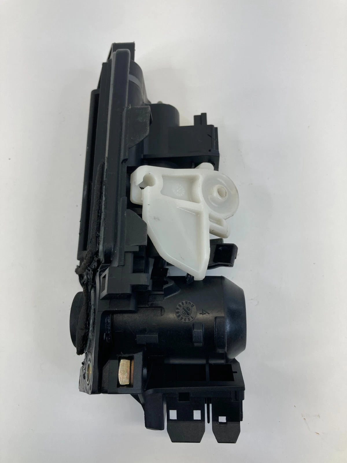 06 MERCEDES-BENZ CLS500 07-11 CLS550 TRUNK LID LOCK LATCH HANDLE 2037500693 OEM