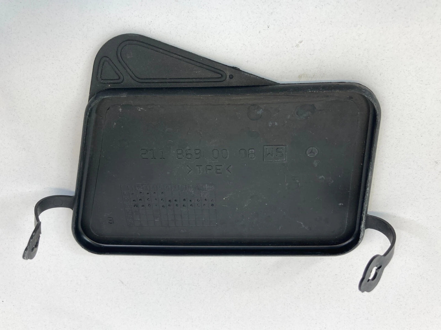 03-09 MERCEDES-BENZ E320 WINDSHIELD WIPER FLUID RESERVOIR CAP COVER 2118690008