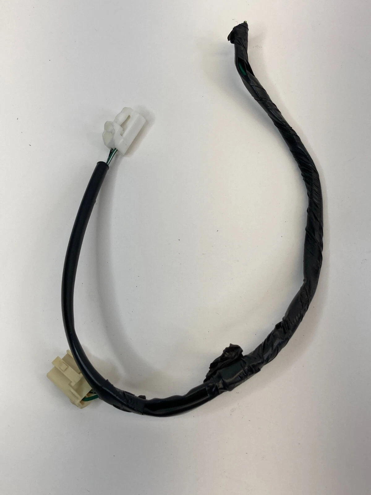 03 04 05 Mazda 6 Mazda6 Rear Right Side Tail Light Taillight Wire Harness OEM