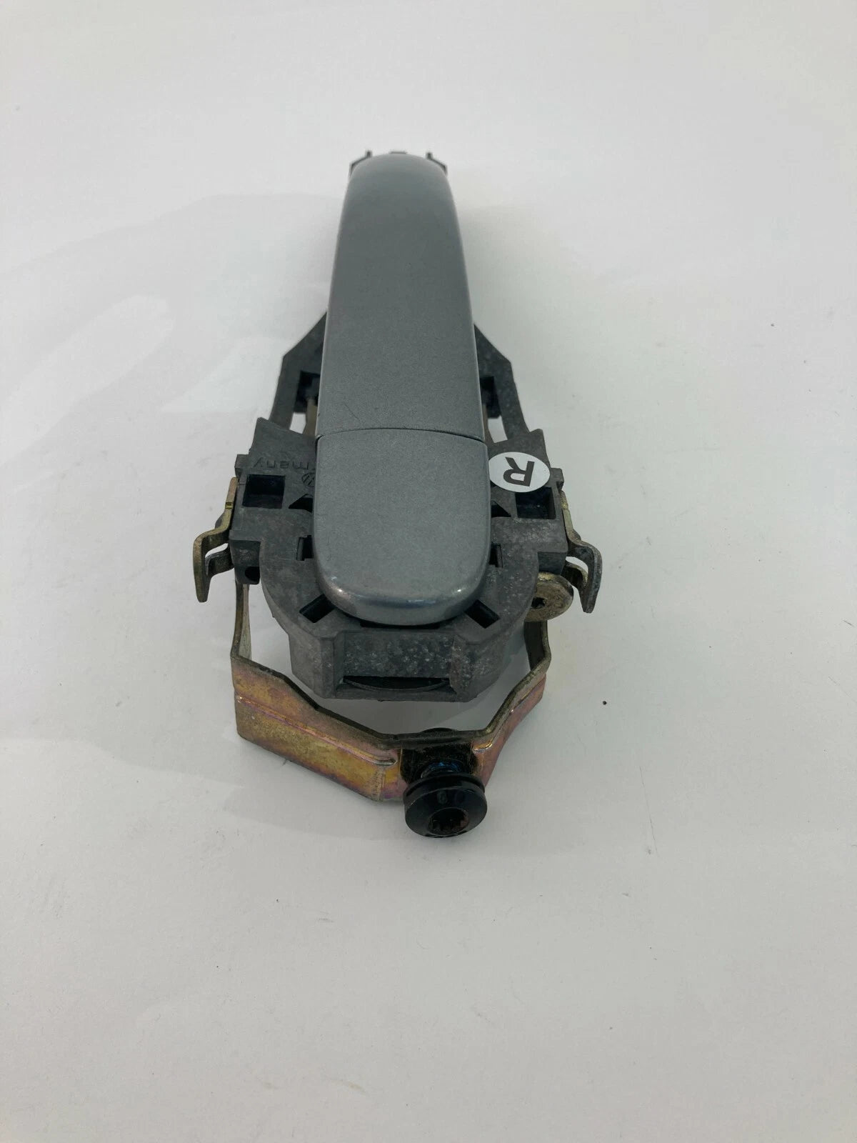 1998-2005 VOLKWAGEN PASSAT FRONT RIGHT PASSENGER SIDE EXTERIOR DOOR HANDLE OEM