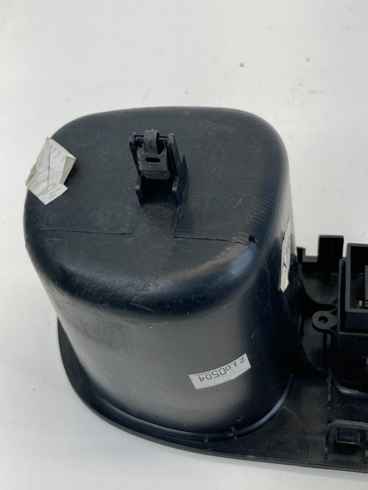 2003-2005 Honda Pilot Rear Left Door Window Switch w/ Trim Cup Holder OEM