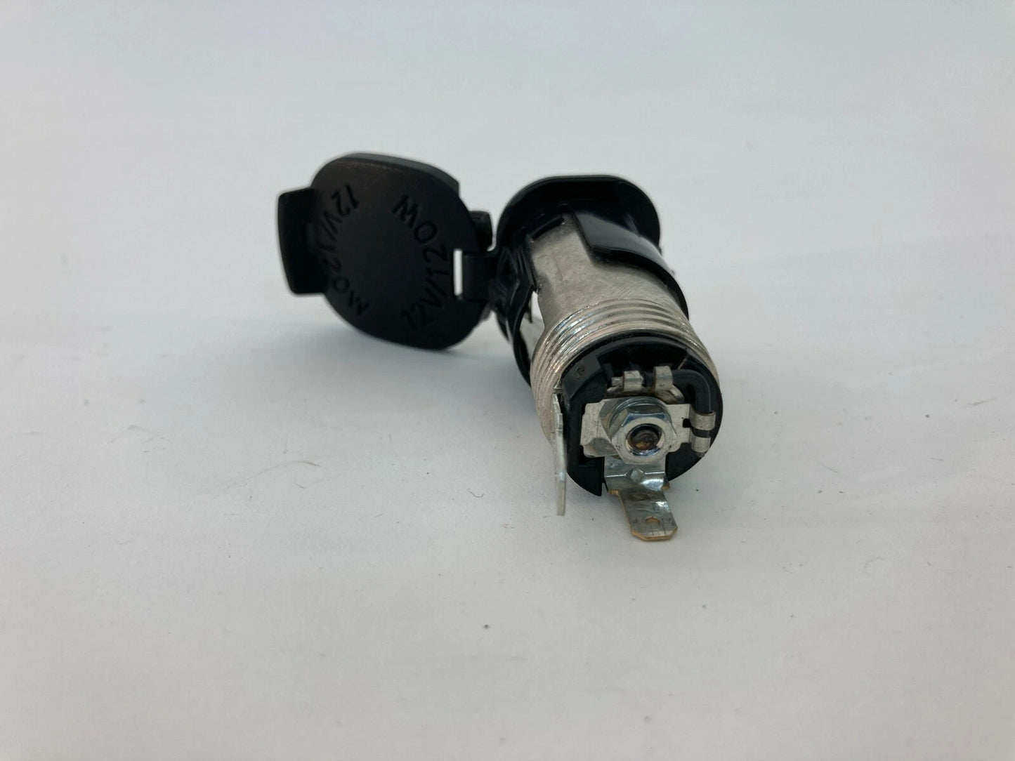 2010-2014 SUBARU OUTBACK FRONT CENTER CONSOLE 12 VOLT ACCESSORY POWER OUTLET OEM