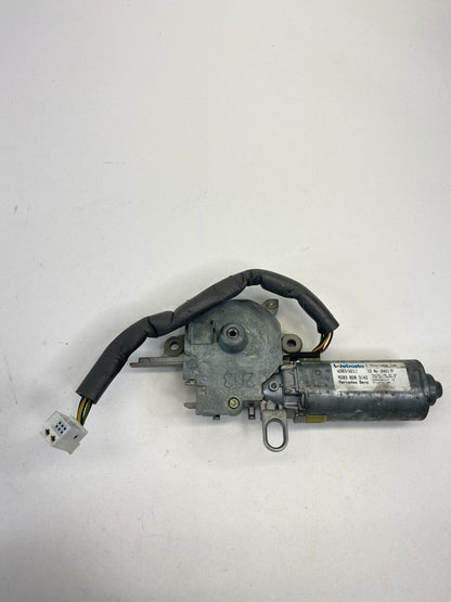 03-09 Mercedes-Benz E320 03-05 CLK320 Sliding Sunroof Sun Roof Motor A2038203142