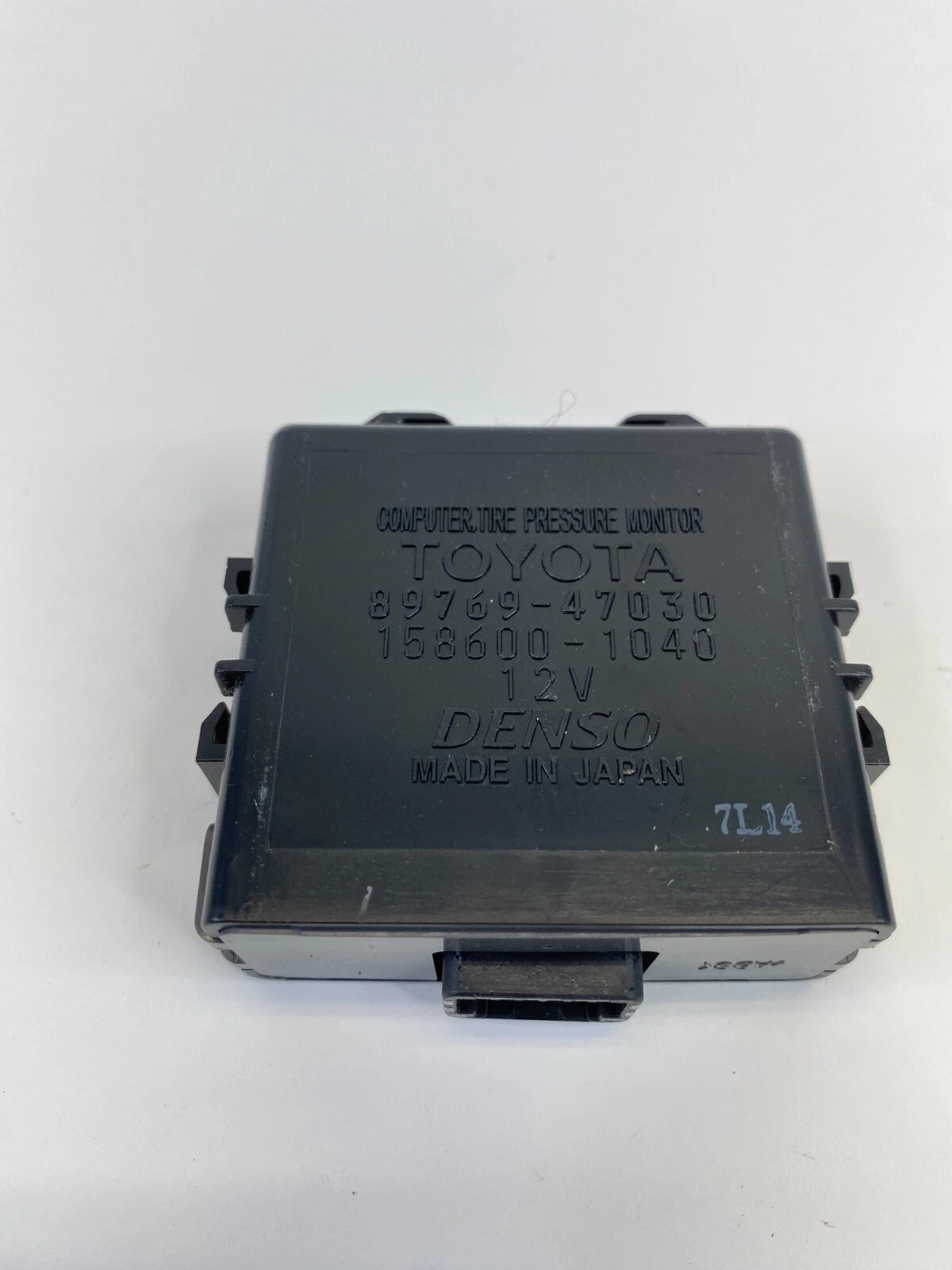 2010-2015 TOYOTA PRIUS TIRE PRESSURE MONITOR CONTROL MODULE TPMS 89769-47030 OEM