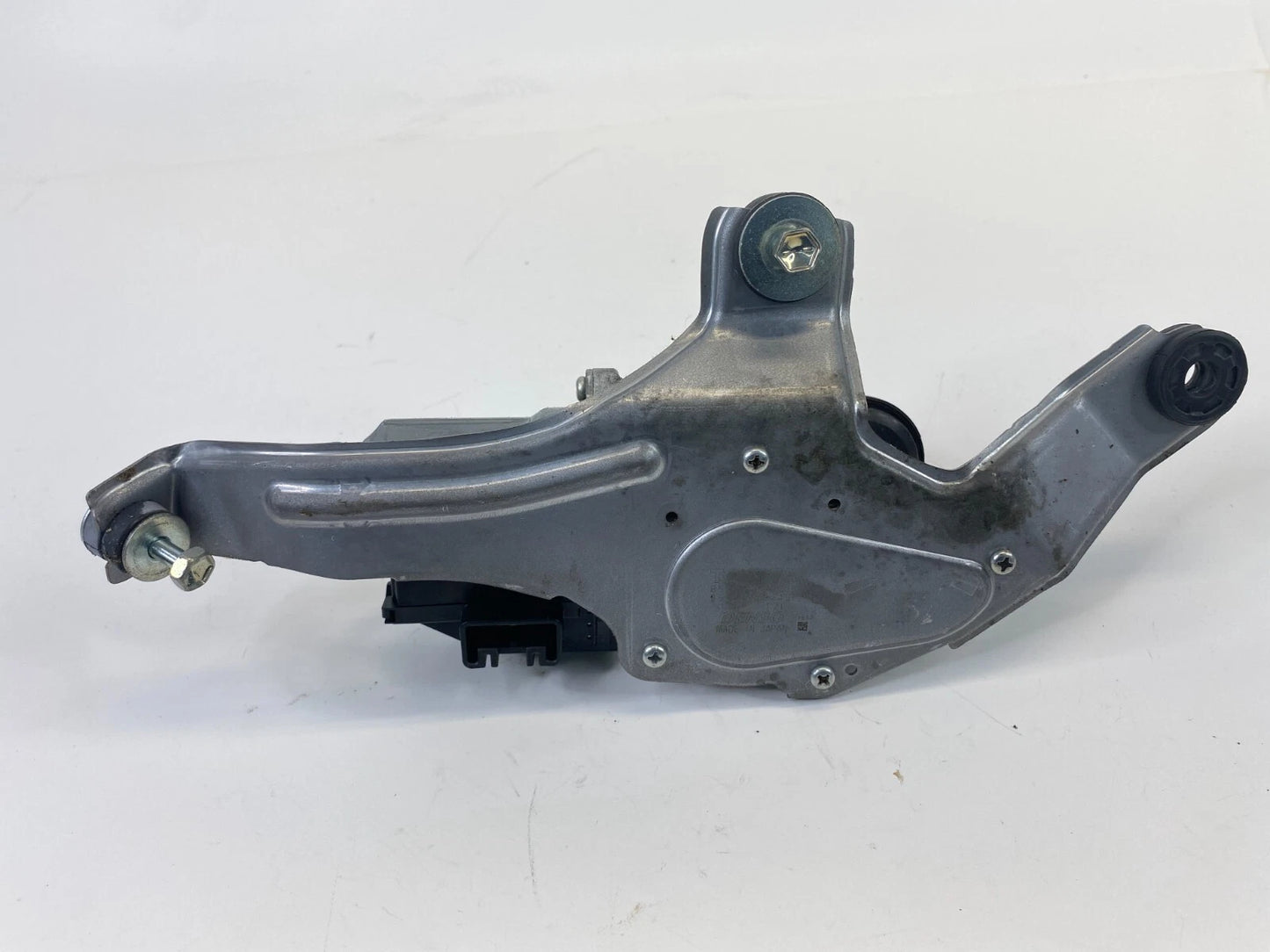 2010 TOYOTA PRIUS REAR BACK WINDOW WIPER MOTOR ASSEMBLY 85130-47021 OEM