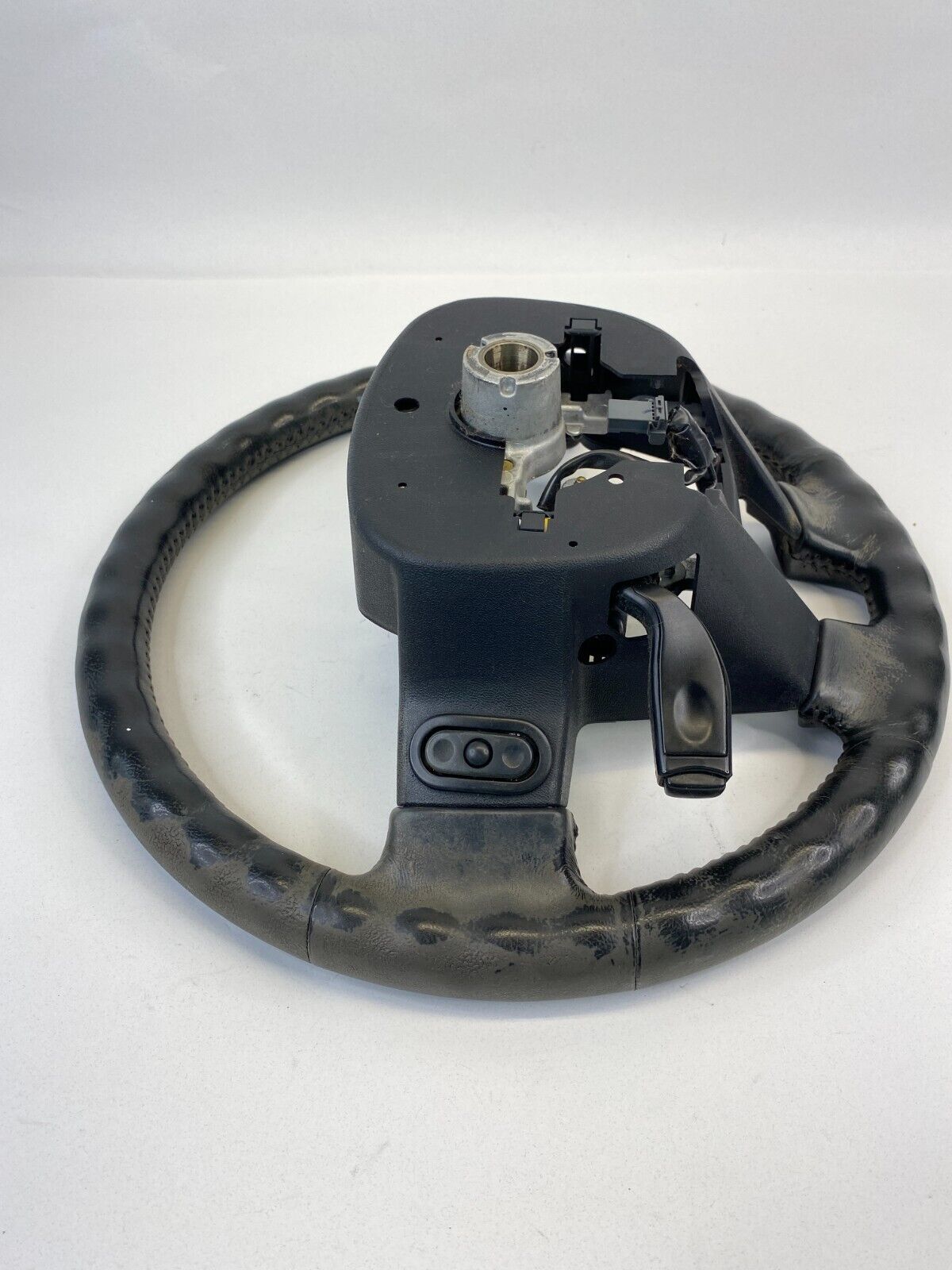 2004-2006 Mitsubishi Galant Sedan 2.4L L4 Steering Wheel w/ Cruise Control OEM