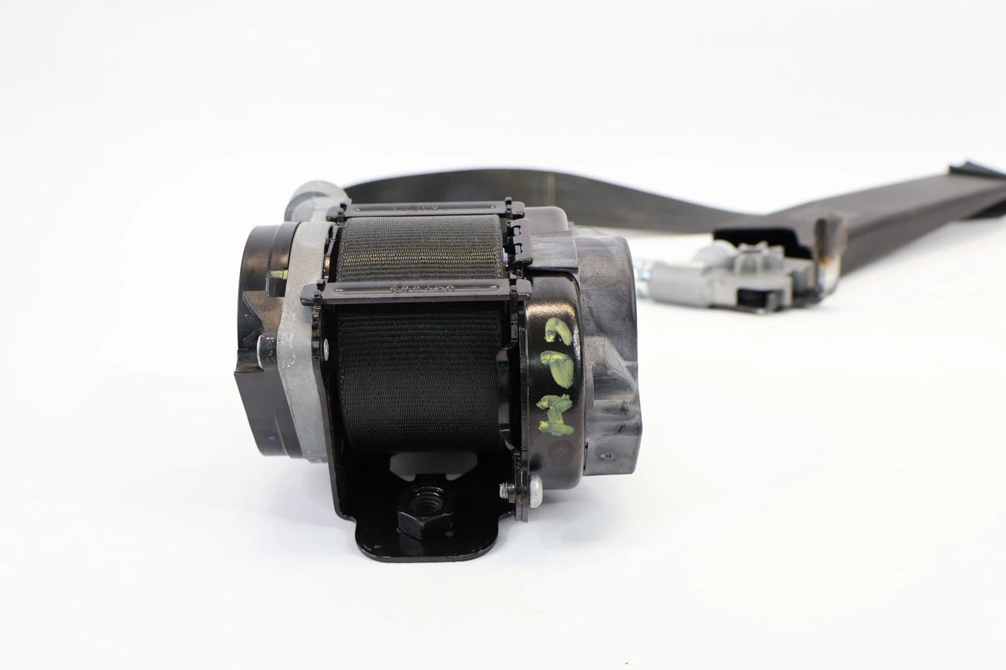 2013-2017 FORD ESCAPE FRONT RIGHT PASSENGER SEAT BELT RETRACTOR 627447500C OEM