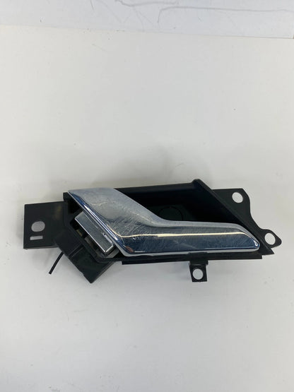 12-15 CHEVROLET CAPTIVA SPORT FRONT OR REAR LEFT INTERIOR DOOR HANDLE 96660863