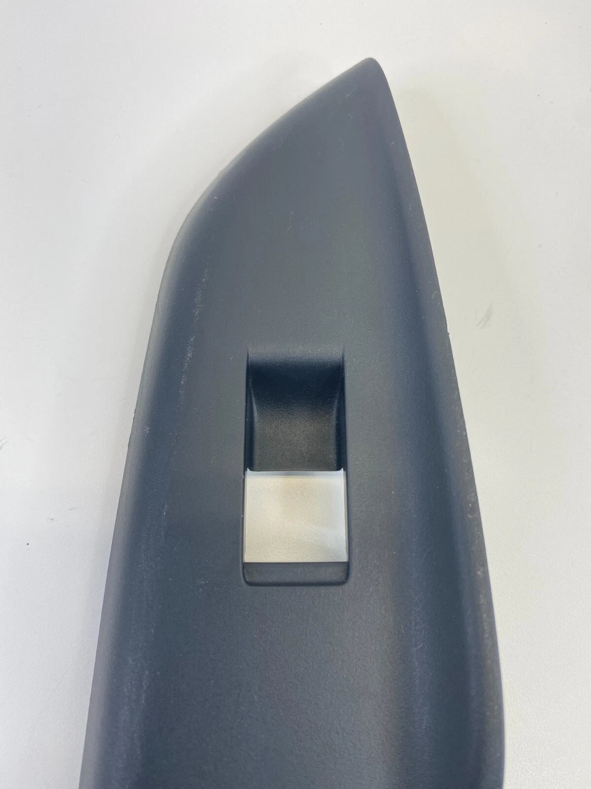 2015-2020 HONDA FIT 16-22 HR-V REAR RIGHT SIDE DOOR WINDOW SWITCH BEZEL TRIM OEM