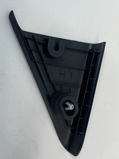 2011-2014 HYUNDAI SONATA REAR LEFT INNER DOOR CORNER MOLDING COVER 83910-3S000