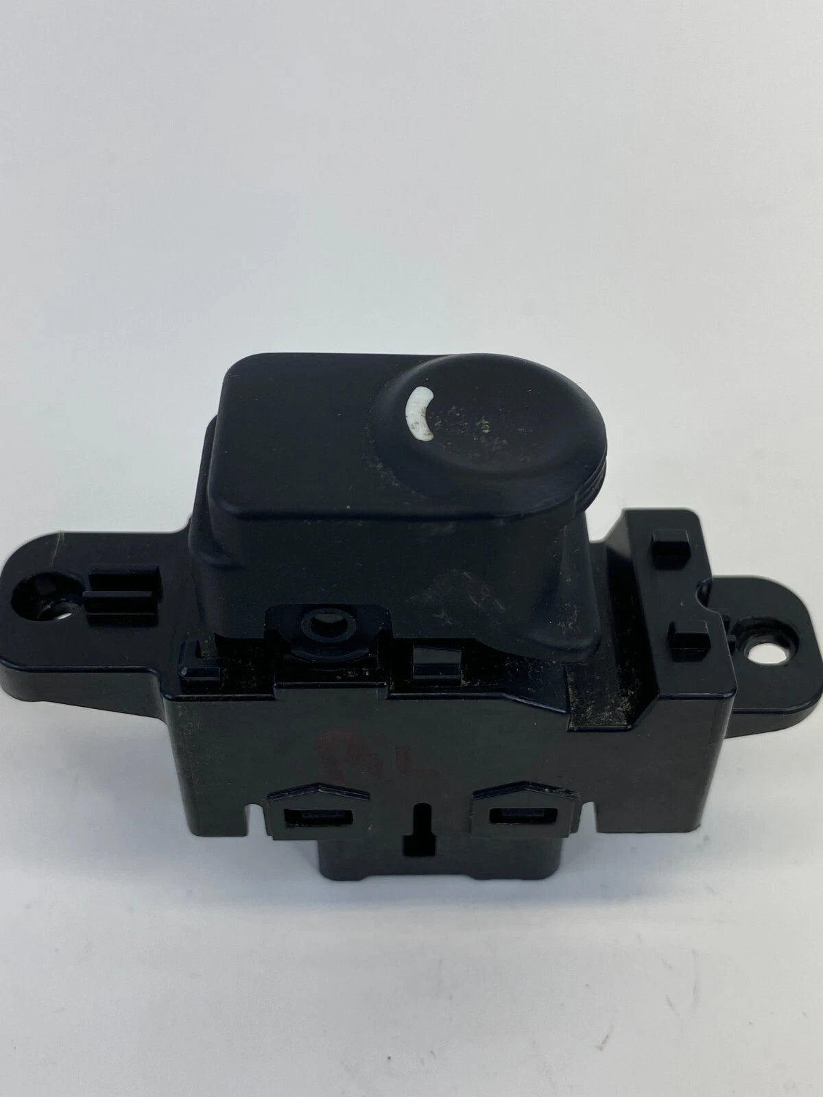 13-17 HYUNDAI ACCENT REAR LEFT SIDE DOOR POWER WINDOW CONTROL SWITCH 93581-1R001