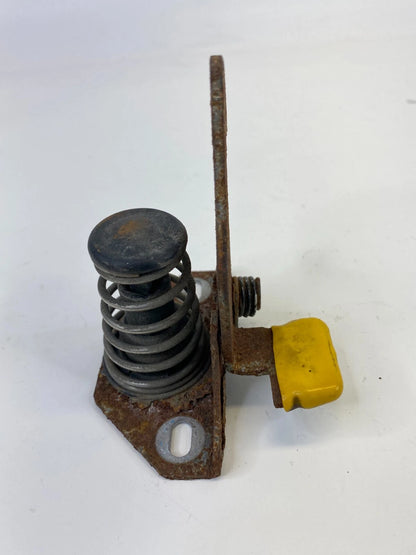 2007 2008 BMW 328XI 006 BMW 330I FRONT HOOD LOCK LATCH RELEASE CATCH HOOK SPRING