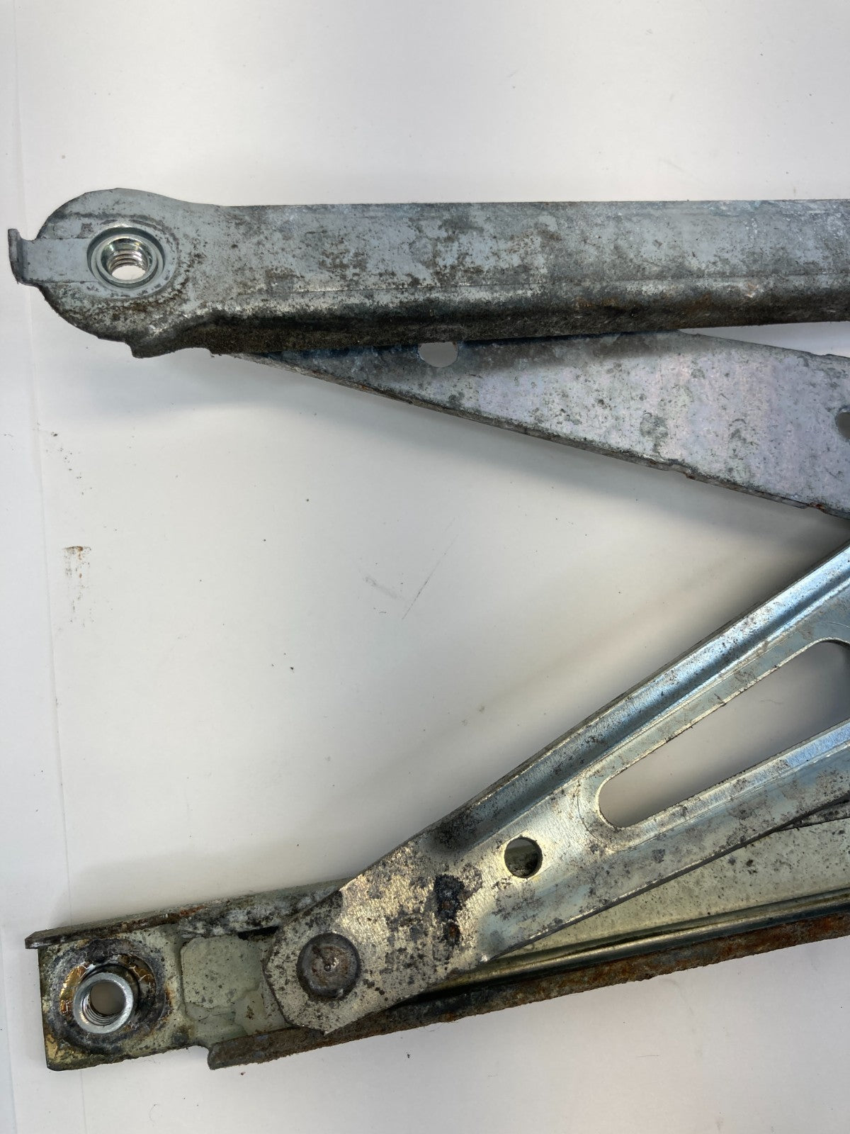 2005-2010 Scion tC Front Right Passenger Power Window Motor Regulator 8571058010