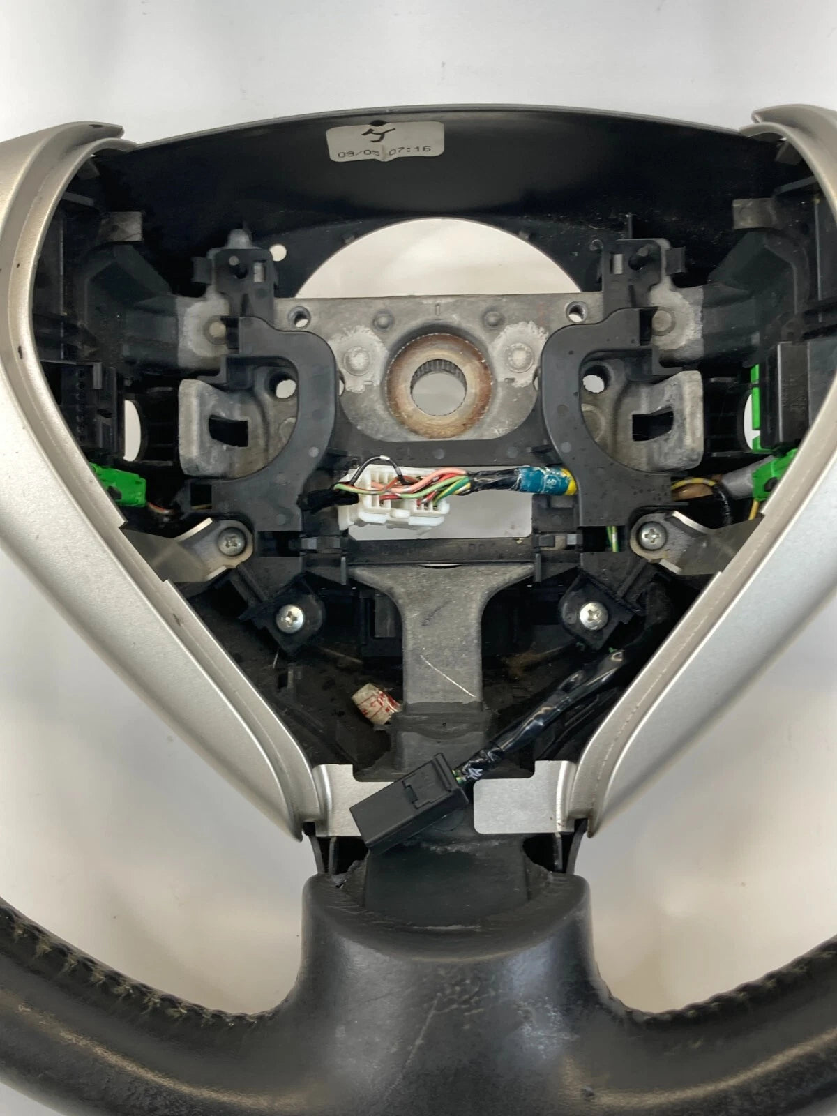 2007 2008 HONDA FIT STEERING WHEEL W/ CRUISE CONTROL SWITCH 3 SPOKE LEATHER OEM