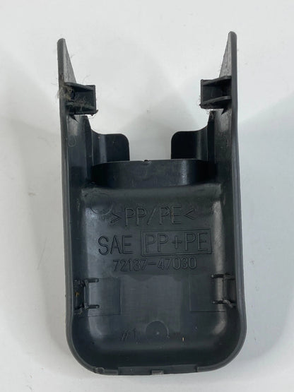 2004-2009 TOYOTA PRIUS REAR SEAT BACK TRACK END COVER CAP TRIM 72137-47030 OEM