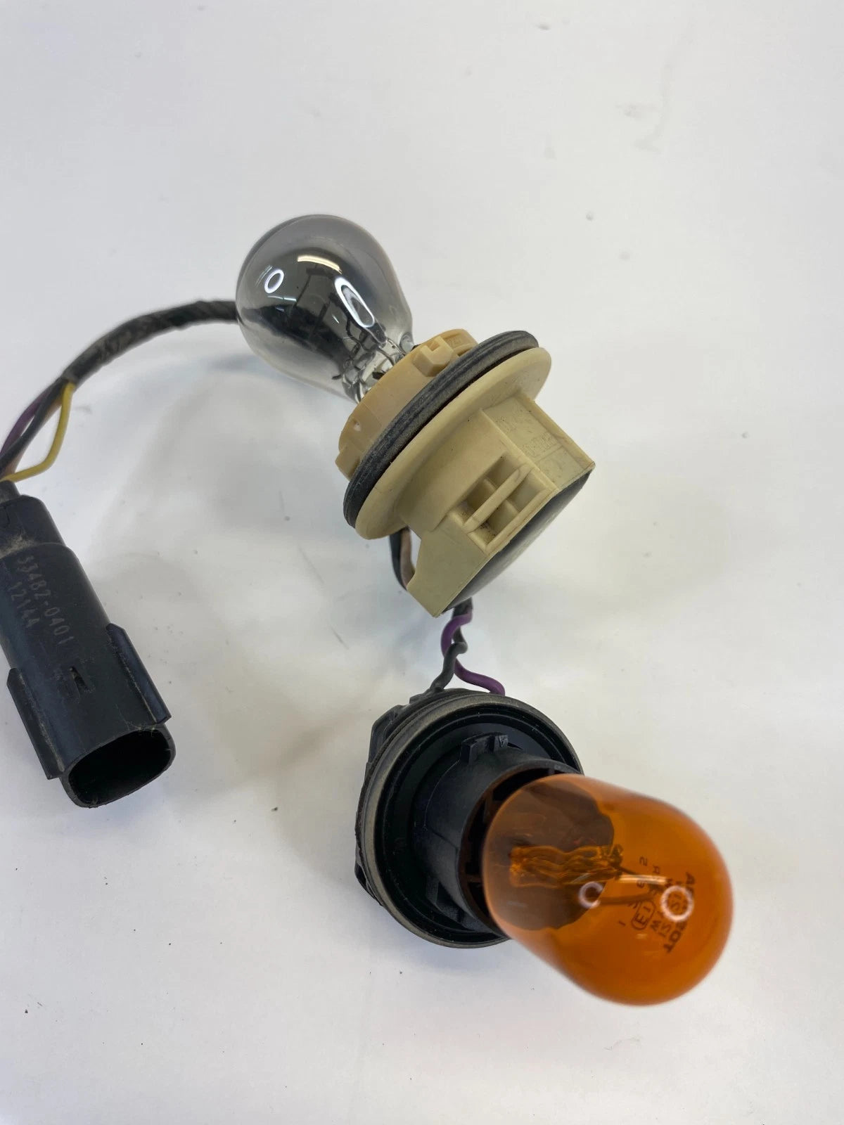 13 14 15 16 FORD ESCAPE RIGHT PASSENGER TAILLIGHT LAMP WIRE WIRING RELAY CABLE