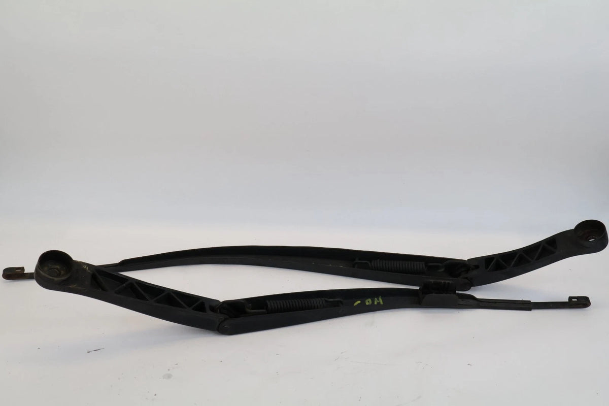 2003-2007 HONDA ACCORD SEDAN FRONT WINDSHIELD WIPER ARM SET LEFT & RIGHT OEM