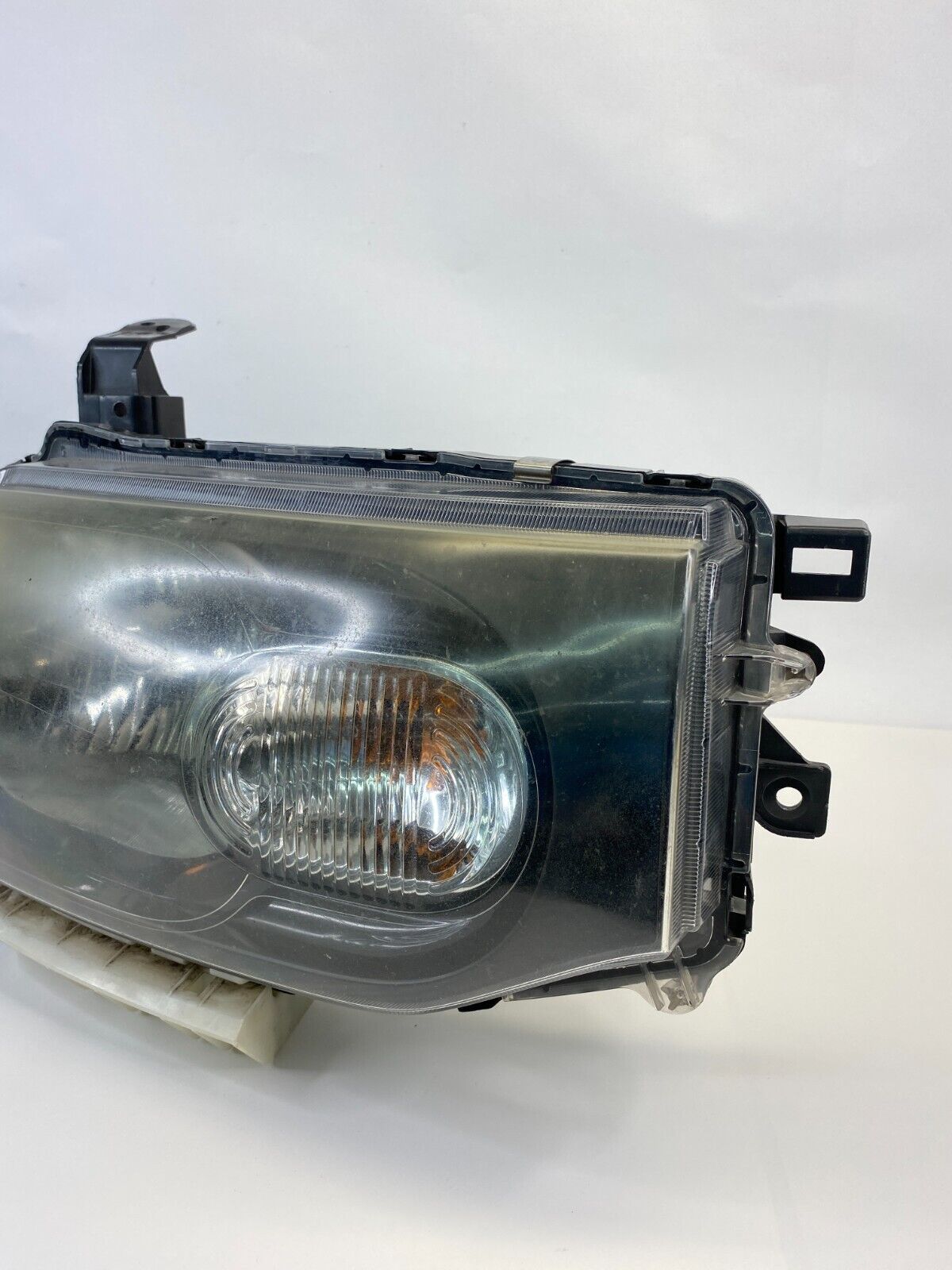 2009-2014 Nissan Cube Wagon 4-DR Front Right Headlight Headlamp Light Assembly