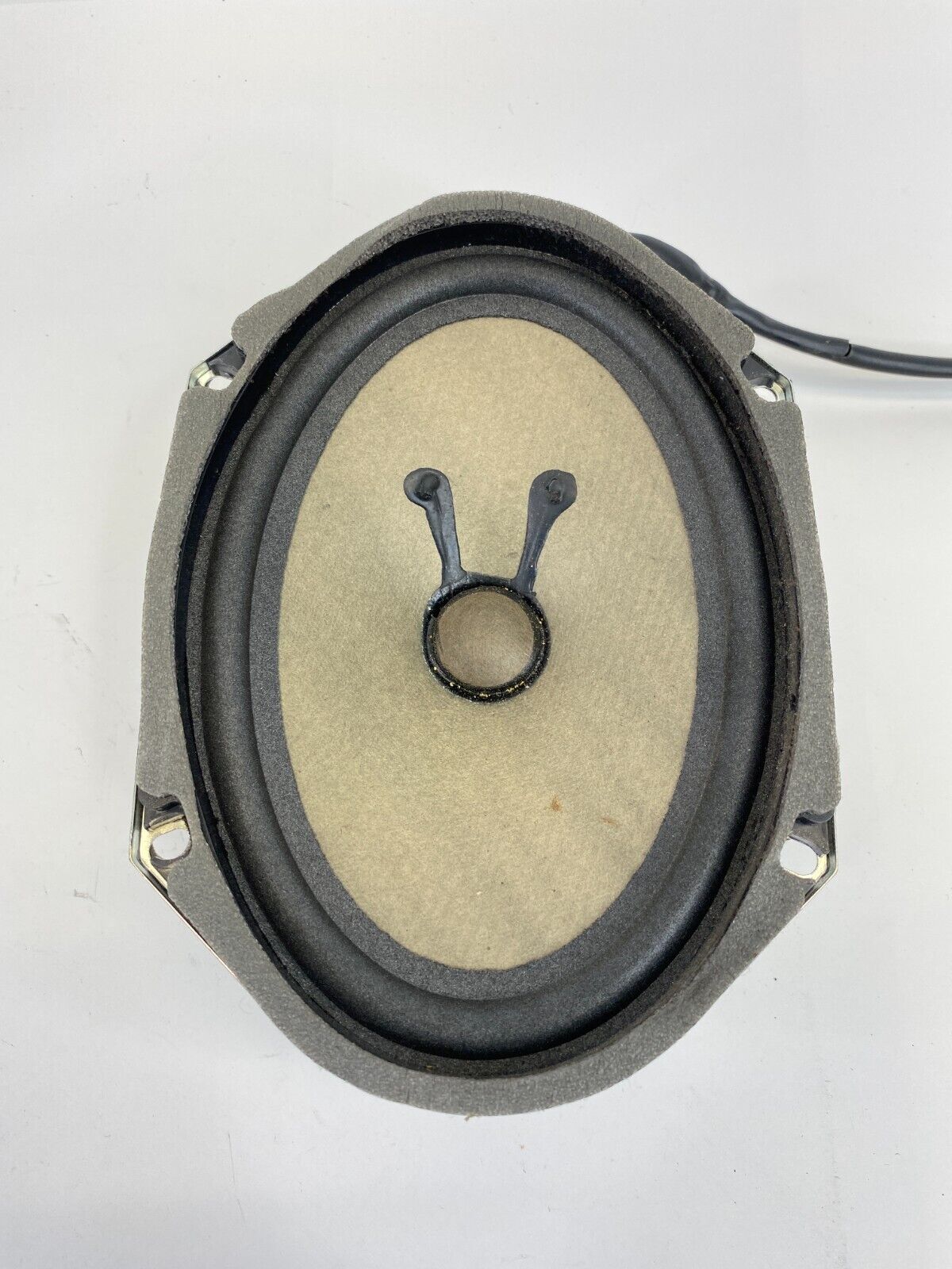 2007-2011 Hyundai Accent Hatchback Rear Right Passenger Audio Speaker 963601E060