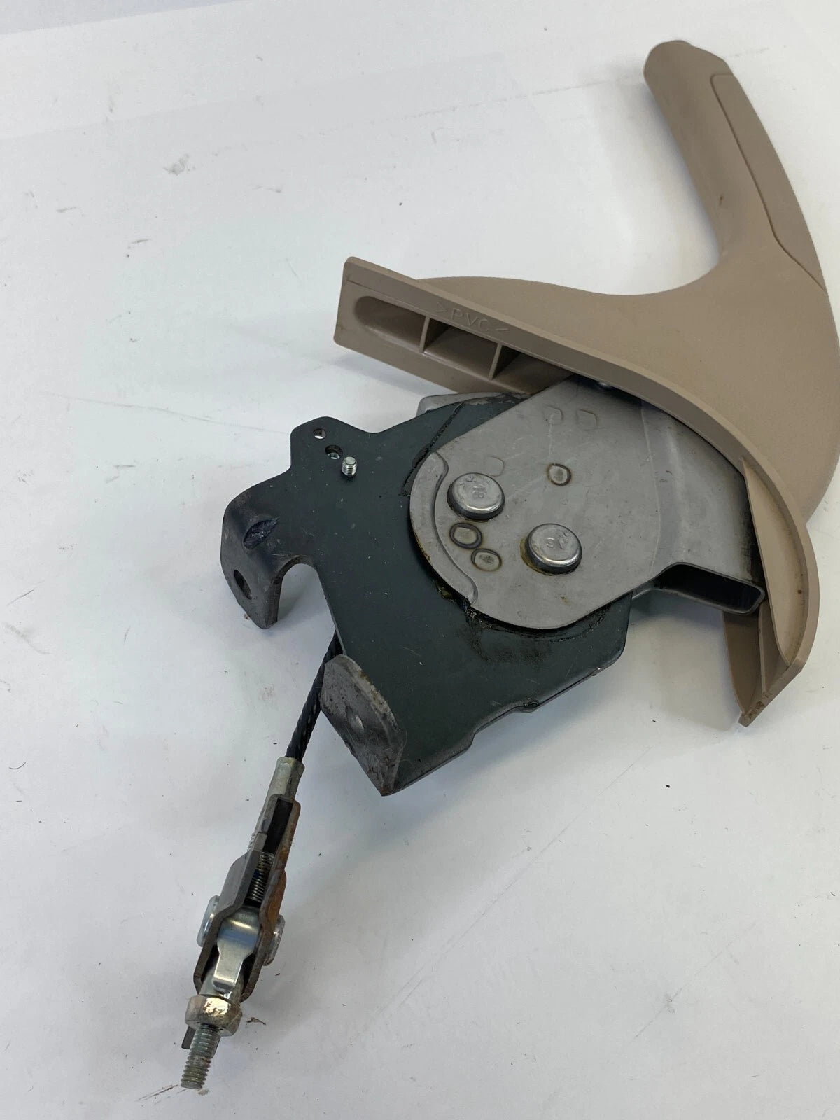 05 06 07 08 09 10 KIA SPORTAGE EMERGENCY PARKING BRAKE HANDLE LEVER ASSEMBLY OEM