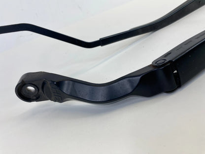 2006-2010 INFINITI M35 M45 FRONT WINDSHIELD WIPER ARM PAIR SET LEFT & RIGHT OEM