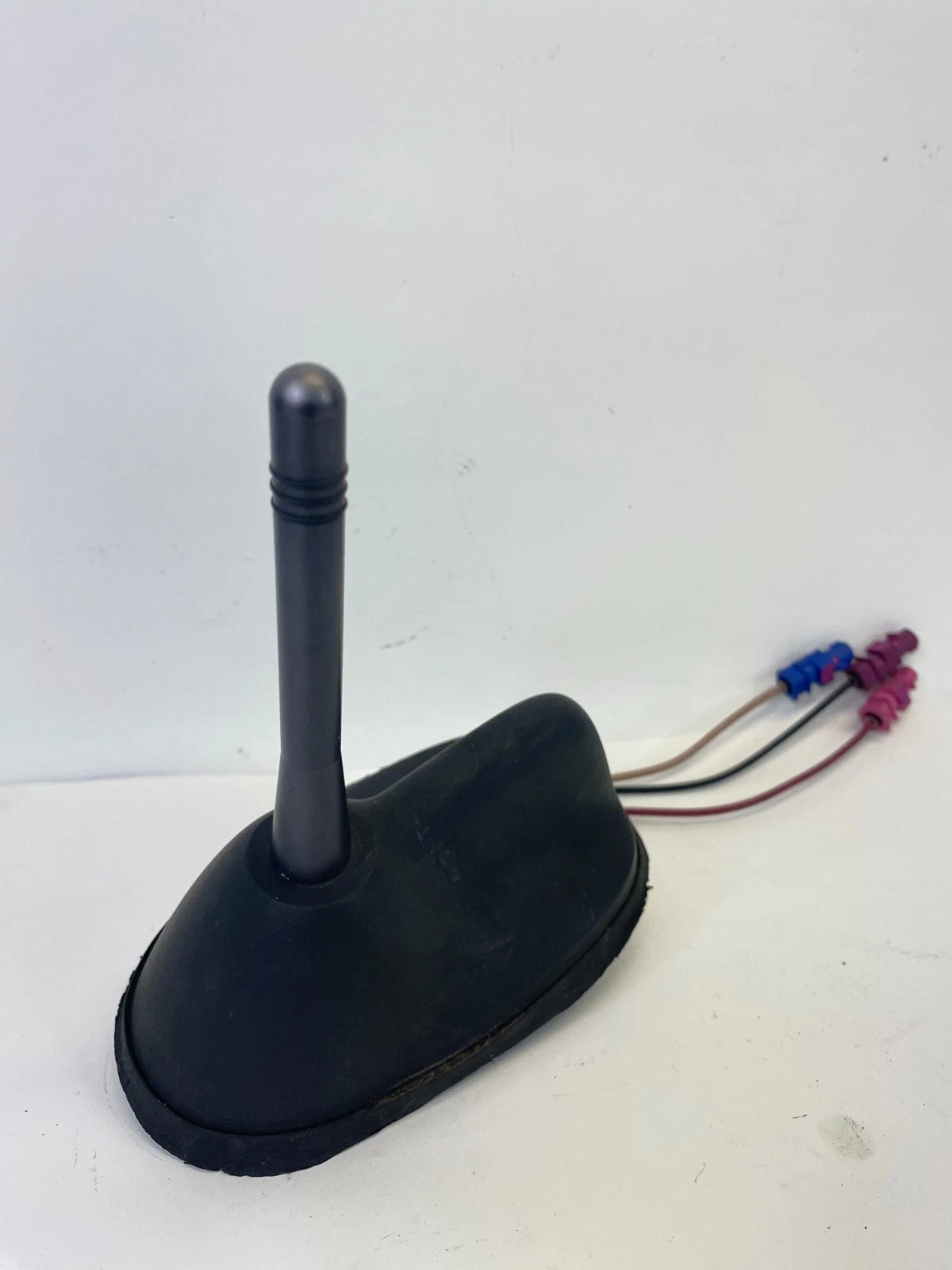 2007-2013 MINI COOPER ROOF MOUNTED RADIO ANTENNA BASE AND WHIP OEM 28061842