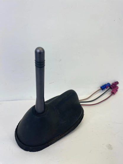 2007-2013 MINI COOPER ROOF MOUNTED RADIO ANTENNA BASE AND WHIP OEM 28061842