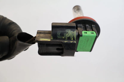 2007-2014 TOYOTA CAMRY HEADLIGHT HALOGEN LAMP LOW BEAM BULB WIRE SOCKET H11 OEM