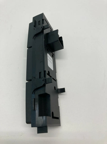2004-2007 FORD FREESTAR DASH EMERGENCY FLASHER HAZARD SWITCH 3F2T-13D734-DFW OEM
