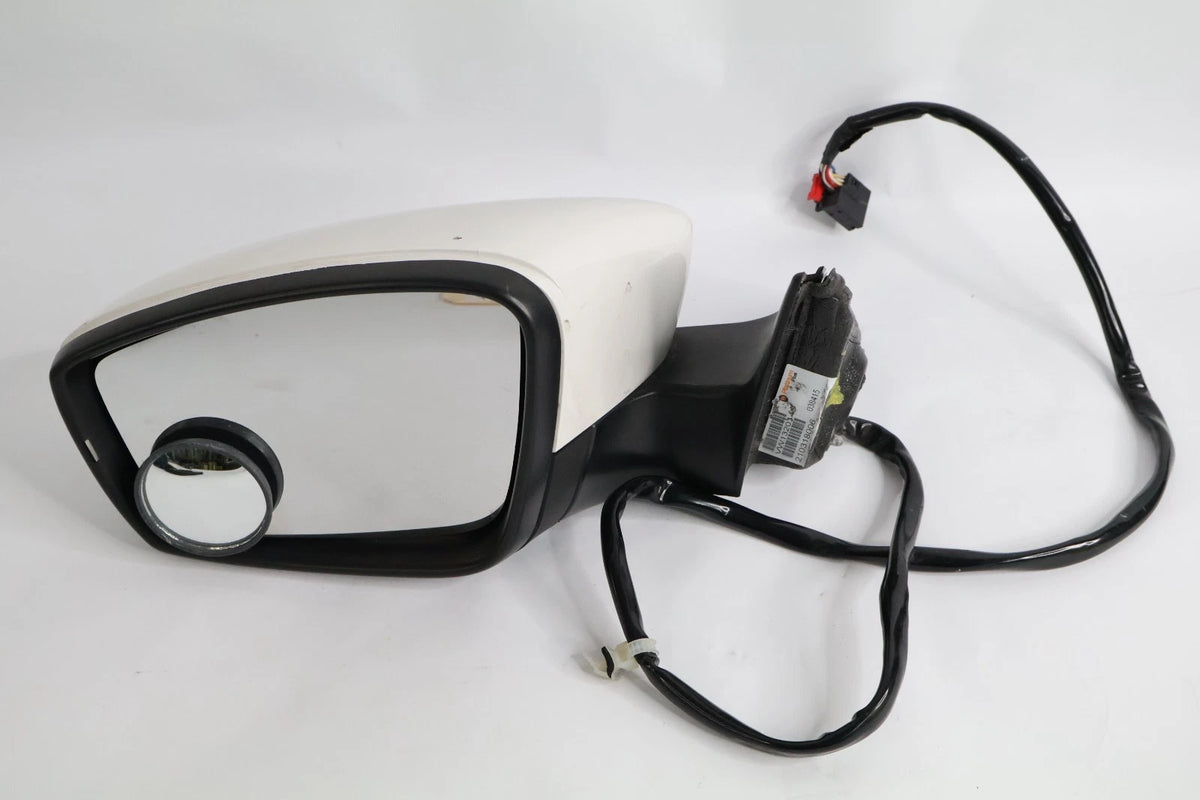 2012-2015 VOLKSWAGEN PASSAT LEFT SIDE VIEW POWER DOOR MIRROR ASSEMBLY VW1320145