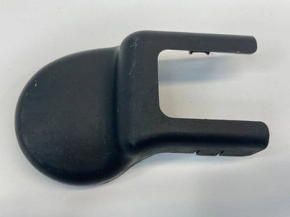 2011-2016 HYUNDAI ELANTRA FRONT RIGHT SIDE INNER TRACK END COVER TRIM CAP OEM