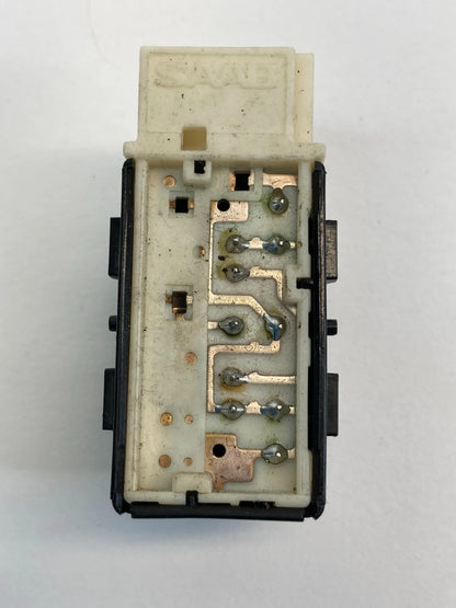 2003-2011 SAAB 9-3 FRONT LEFT DRIVER SIDE DOOR LOCK CONTROL SWITCH 12786136