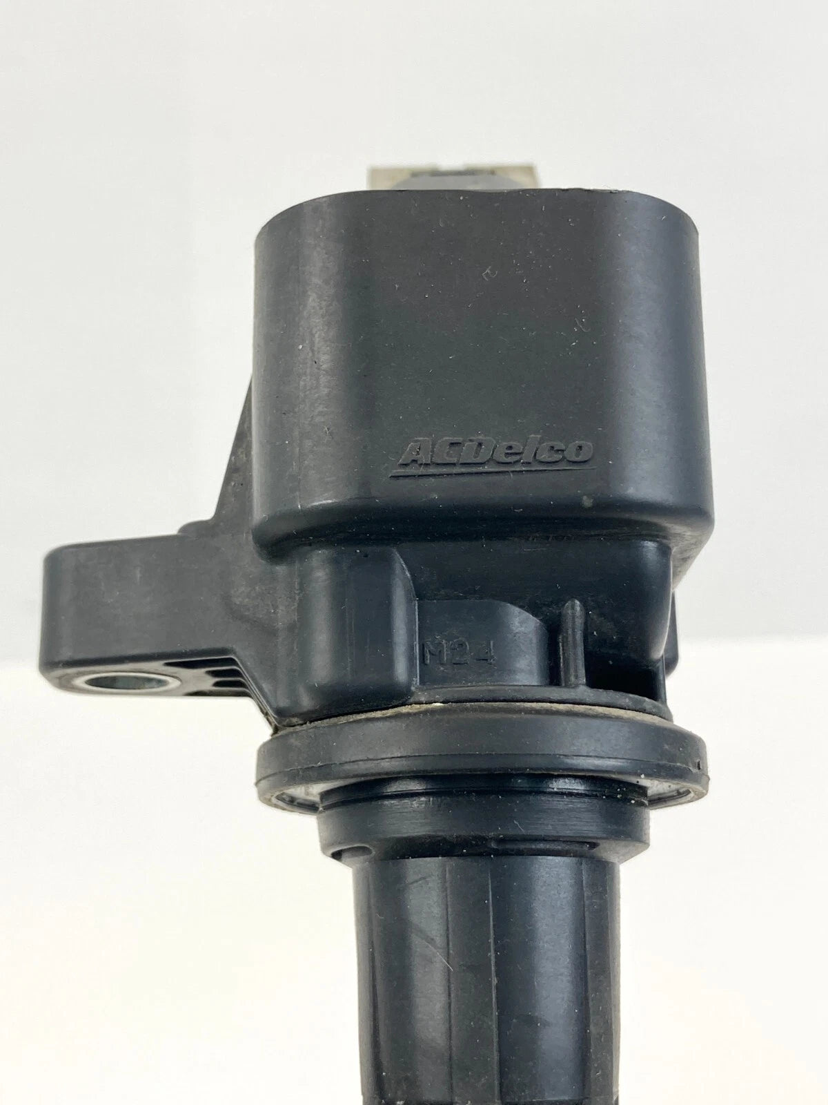 06 07 08 09 CHEVROLET TRAILBLAZER 4.2L IGNITION COIL IGNITER 12612369 OEM