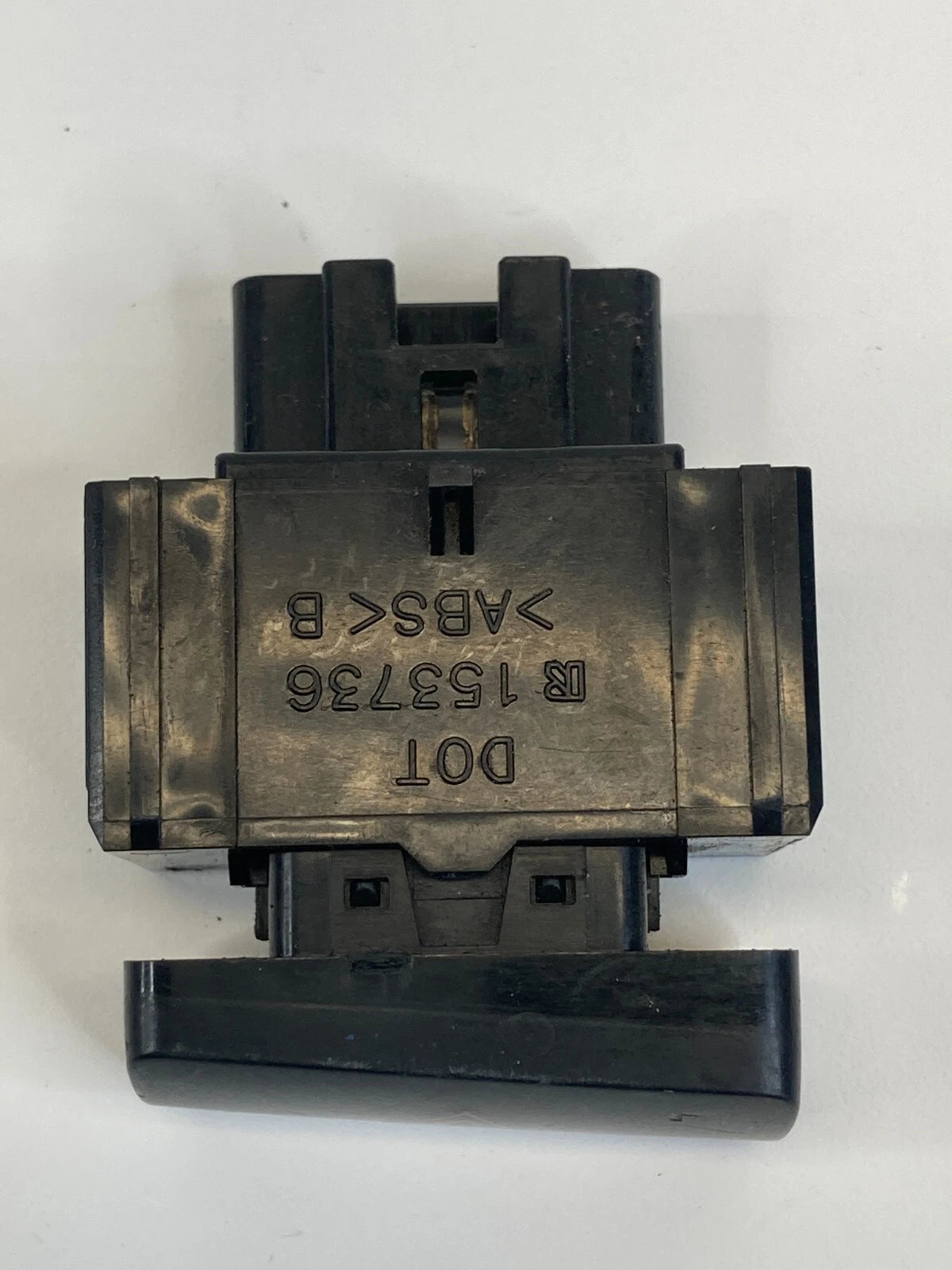 2003-2008 TOYOTA COROLLA EMERGENCY HAZARD SWITCH WARNING LIGHT CONTROL 153736