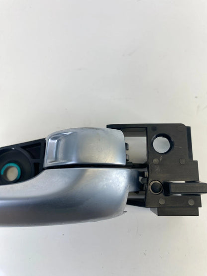 2015-2017 Chrysler 200 Rear Right Side Interior Inner Door Handle 3038087 OEM