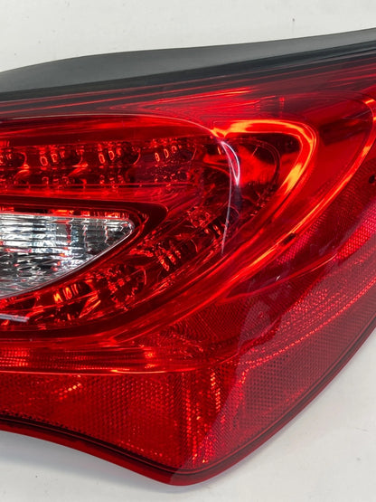 11-14 CHRYSLER 200 CONVERTIBLE REAR RIGHT BACK SIDE TAIL LIGHT TAILLIGHT LAMP